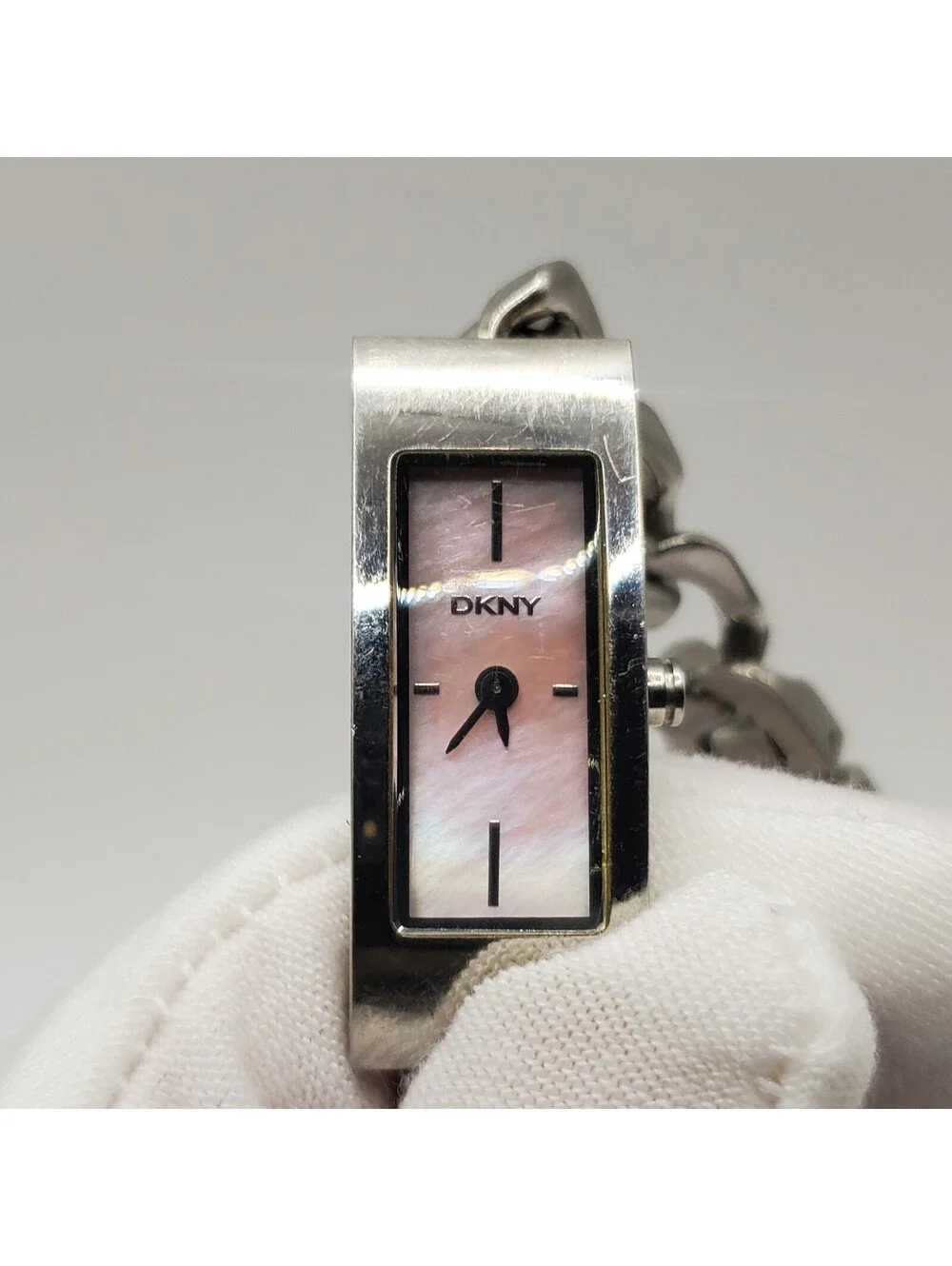 DKNY Women NY-3323 MOP Pink Dial Silver Tone Analog 13mm Watch New Battery